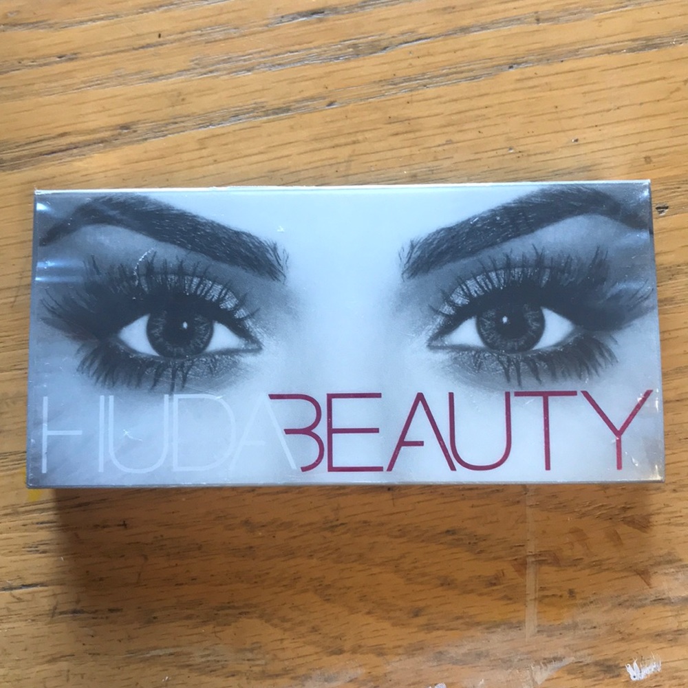 HUDA beauty classic false lashes - Scarlett #8